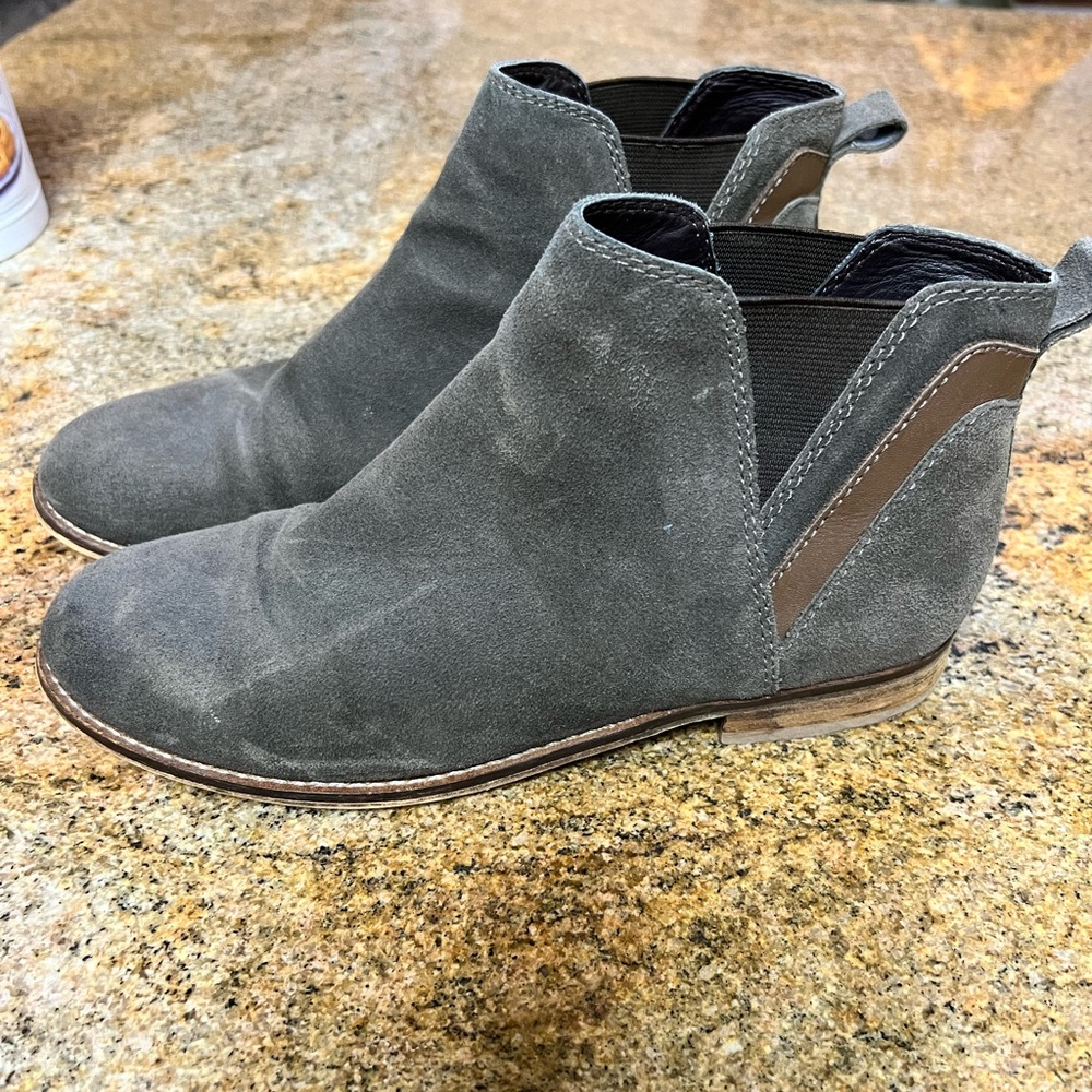 Steve Madden Boots